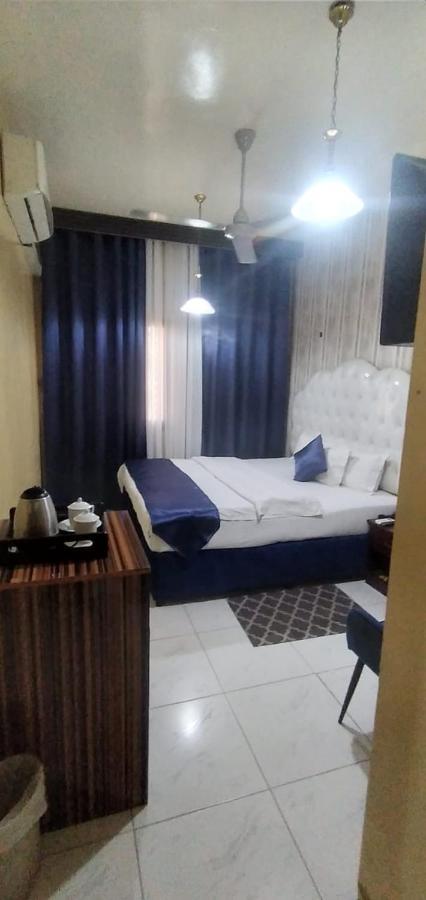 Golden Star Hotel Dubai Ngoại thất bức ảnh